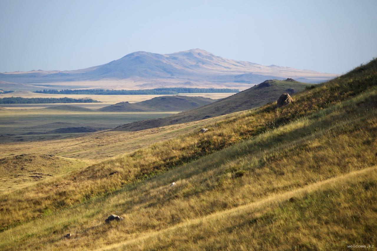 Ereymentau Mountains